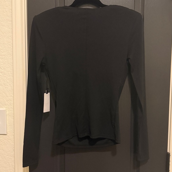 ASTR The Label Long Sleeve Deep Cowl Neck Top | Black | Small | NWT - Picture 6 of 7